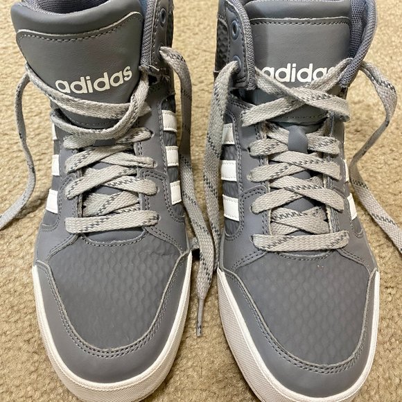 Adidas Mid Tops EUC - Picture 4 of 6